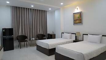 Aladdin Hotel and Apartment