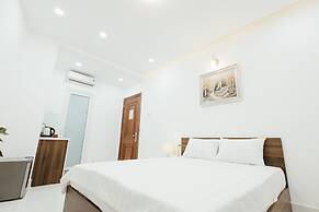 Aladdin Hotel and Apartment