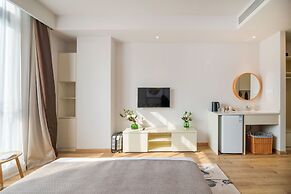 Suisse Place Shanghai