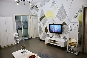 Qing Apartment Fun Things