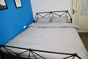 Qing Apartment Fun Things