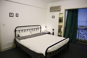 Qing Apartment Family Theatre