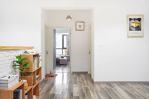 Qing Apartment Mosaic Mansion