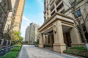 Qing Apartment Mosaic Mansion