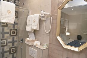 The Duke Luxury Rooms