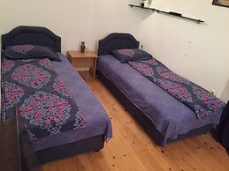 Neni Apartments
