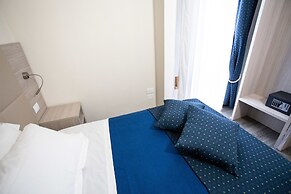 Home Hotel