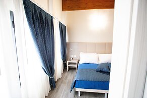 Home Hotel