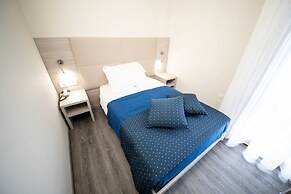 Home Hotel