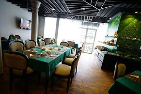 Horton Towers & Cottages