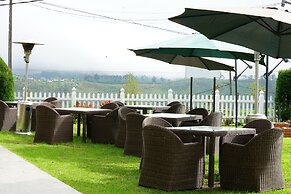 Horton Towers & Cottages