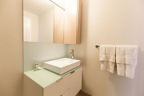 Atlas Suites Entertainment District