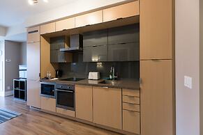 Atlas Suites Entertainment District