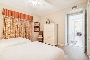 Harbor Landing 201a 3 Bedroom Condo by RedAwning