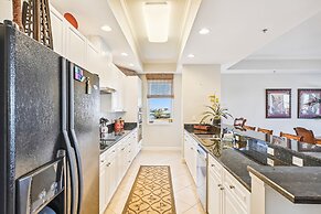 Harbor Landing 201a 3 Bedroom Condo by RedAwning