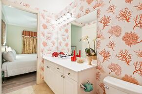 Harbor Landing 201a 3 Bedroom Condo by RedAwning