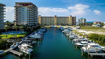 Harbor Landing 201a 3 Bedroom Condo by RedAwning