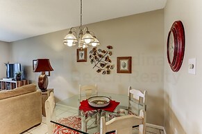 Ocean View Condo Steps Away from Beach, Access to Salt Water Pool by R