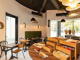 ibis Styles Puteaux Paris La Defense