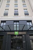 ibis Styles Puteaux Paris La Defense