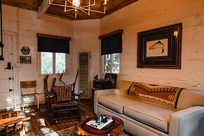 The Fireside Inn