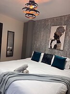 Montes De Beraka - Adults Only