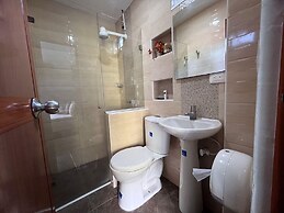 Montes De Beraka - Adults Only