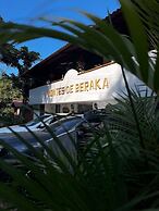 Montes De Beraka - Adults Only