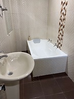 Montes De Beraka - Adults Only