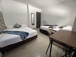 Montes De Beraka - Adults Only