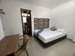 Montes De Beraka - Adults Only