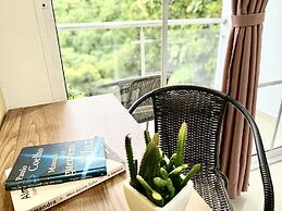 Montes De Beraka - Adults Only