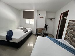 Montes De Beraka - Adults Only