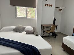 Montes De Beraka - Adults Only