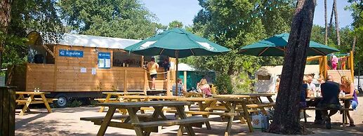 Camping Huttopia Oleron Les Pins