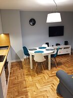 Grey Apartments Kościuszko