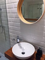 Grey Apartments Kościuszko