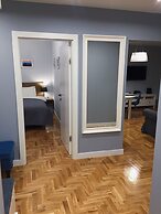 Grey Apartments Kościuszko