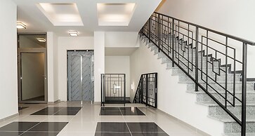 Grey Apartments Kościuszko