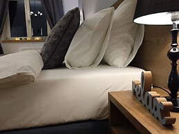 Grey Apartments Kościuszko