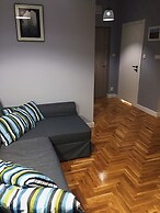 Grey Apartments Kościuszko