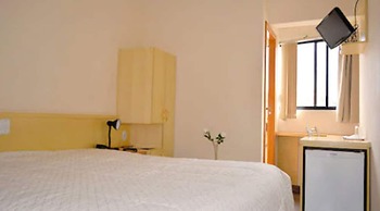 Condall Palace Hotel