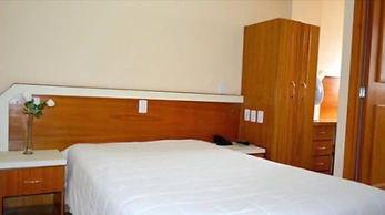 Condall Palace Hotel