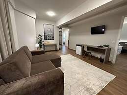 Condall Palace Hotel