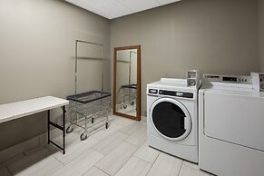 Holiday Inn Express And Suites Chico by IHG