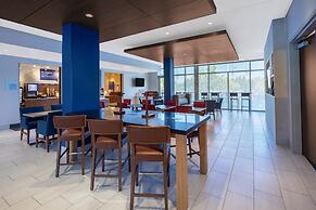 Holiday Inn Express And Suites Chico by IHG