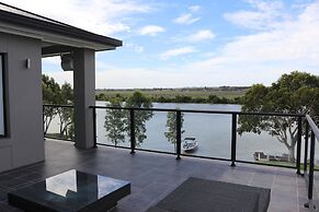 River Devine Murray Bridge