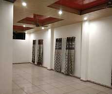 Hotel brijwasi palace