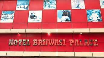 Hotel brijwasi palace