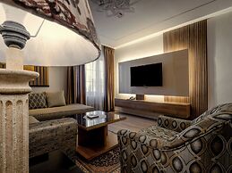 Prestige Hotel Suites